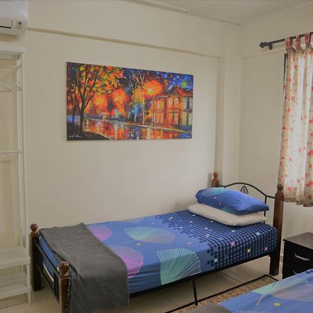 Awedee Homestay Putrajaya Luaran gambar